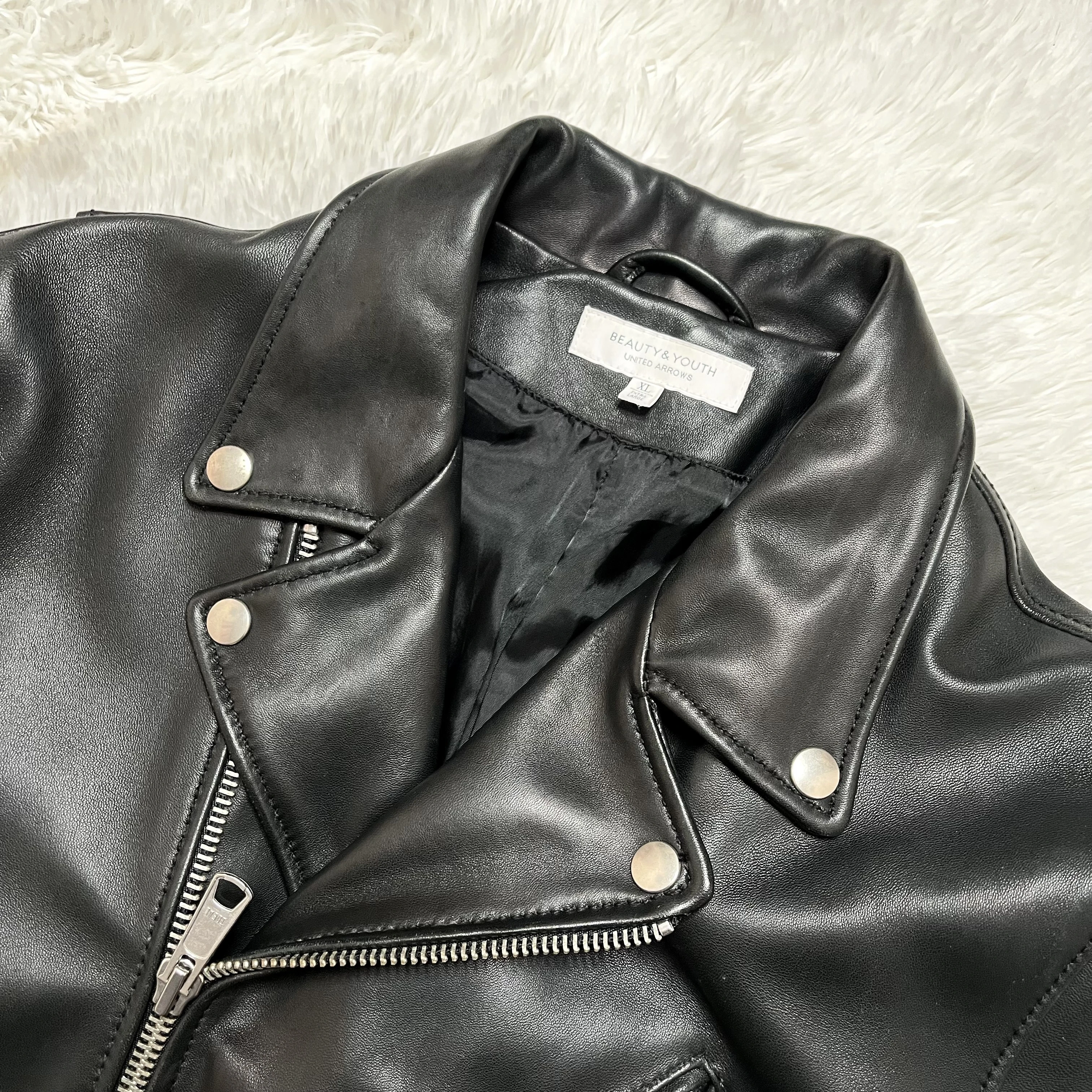 中古ブランドレザーライダースの魅力